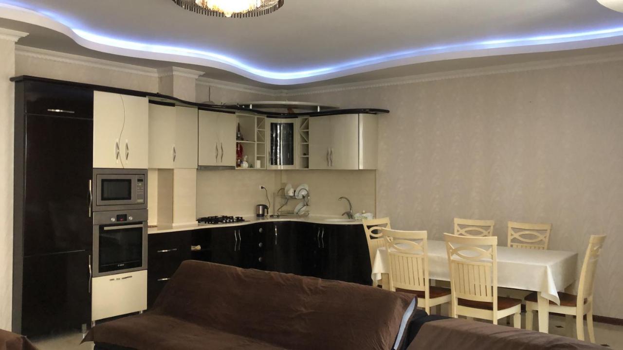 Hotel Palermo Kobuleti Esterno foto