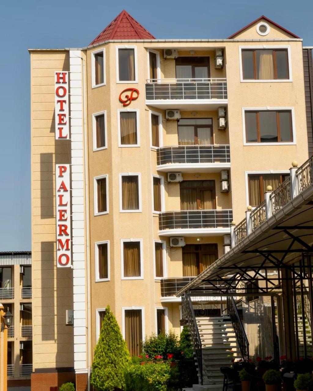 Hotel Palermo Kobuleti Esterno foto