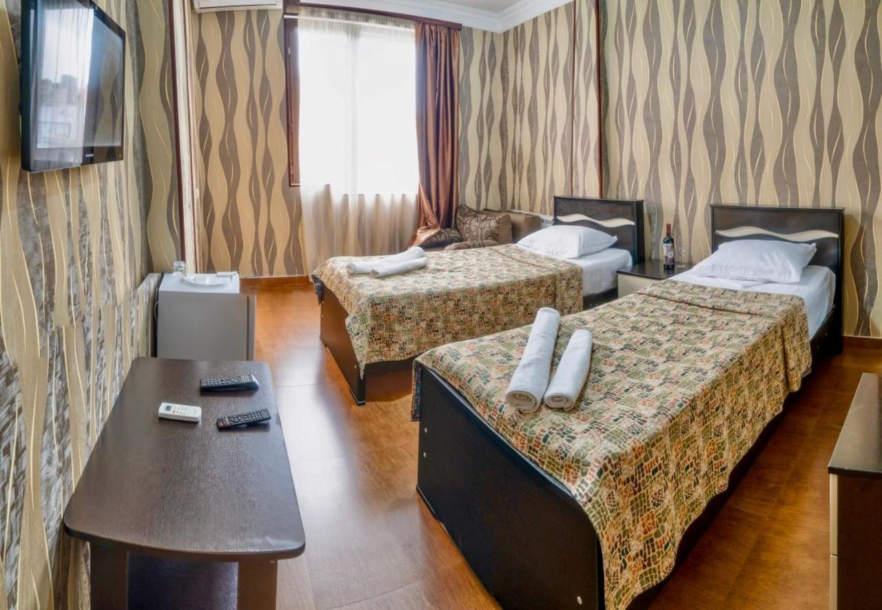 Hotel Palermo Kobuleti Esterno foto
