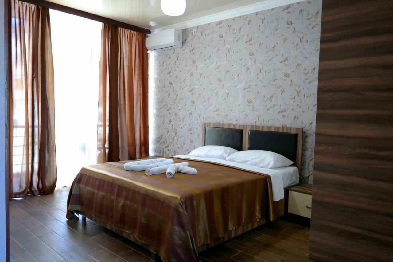 Hotel Palermo Kobuleti Esterno foto
